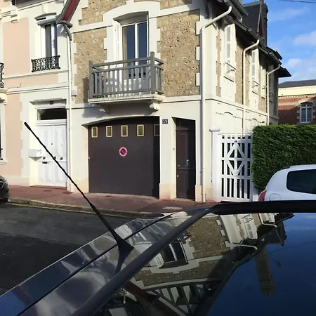 Maison De בית נופש